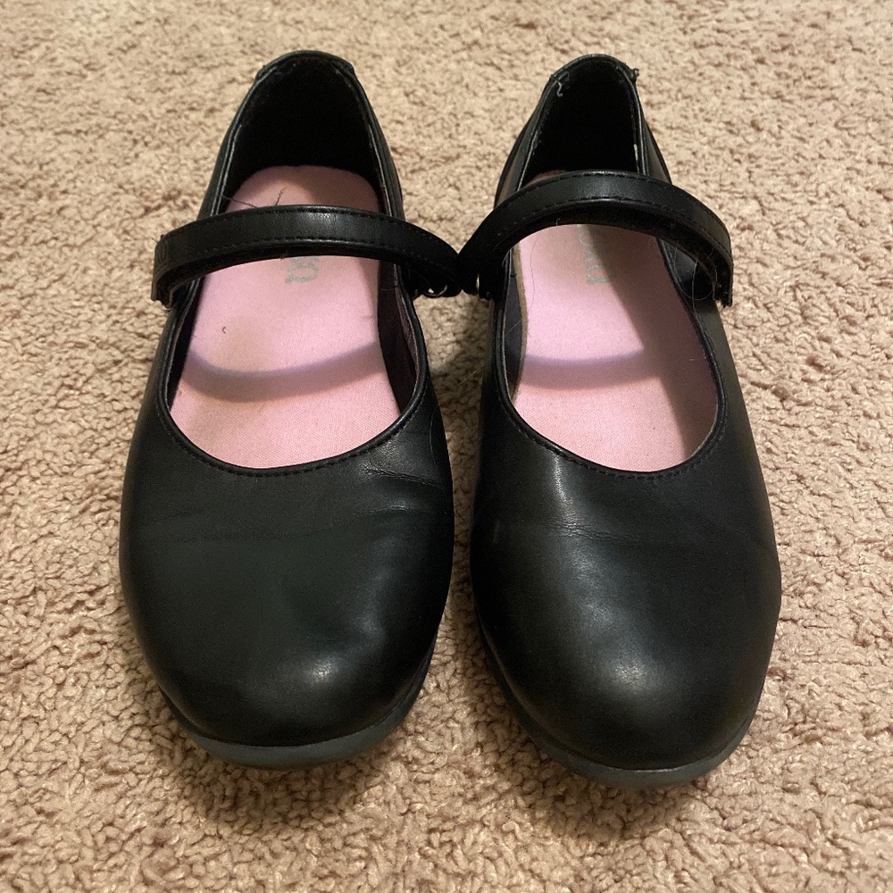 Girls dress shoes